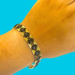 BLACK GOLD TONE‎  Hexagon Vintage Bracelet